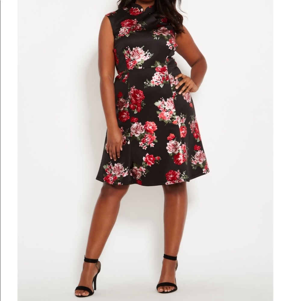 MANDARIN COLLAR FLORAL PRINT DRESS SIZE 26/28